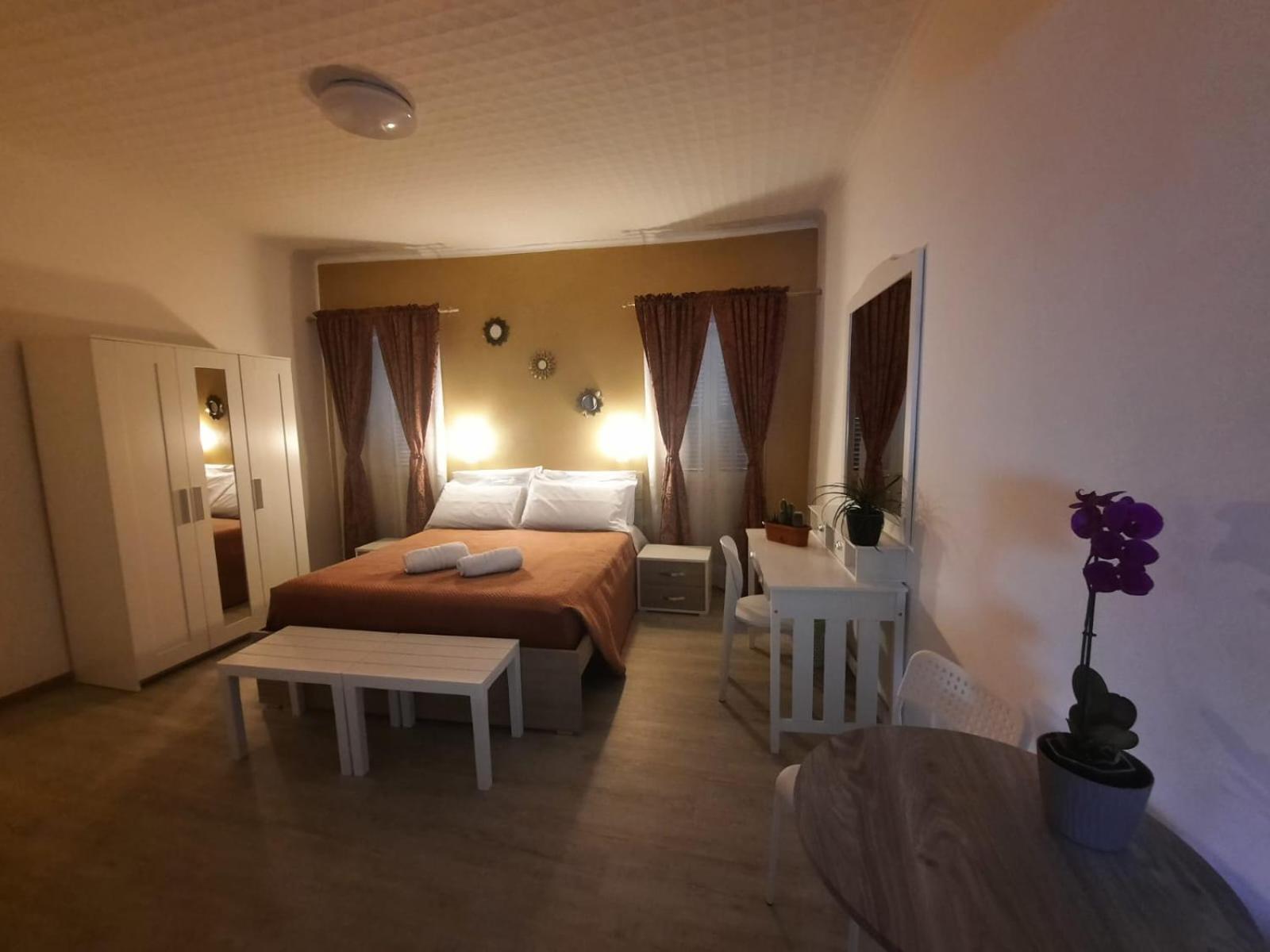 Viccinella House Lägenhet Capranica Exteriör bild